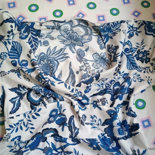 Mediterranean Blue and White Floral Dress like new with Short Sleeves