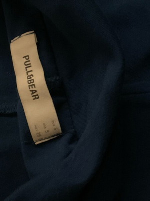 Pull & Bear dark blue bell style leggings like new