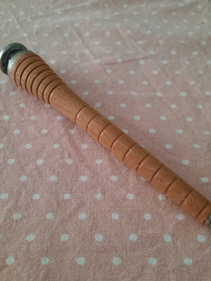 Collectible wooden weaving shuttle used, 18cm