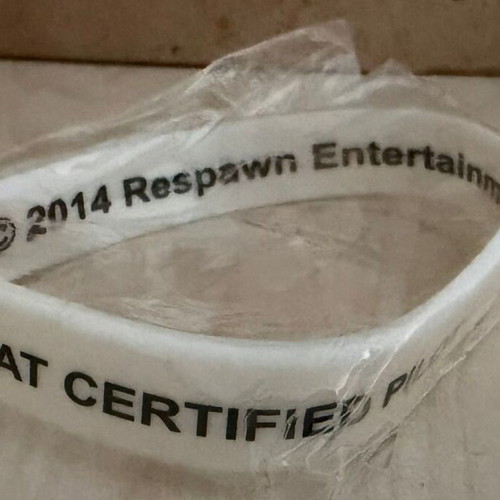 Titanfall Hammond Robotics Combat Certified Pilot Promo Wristband sealed