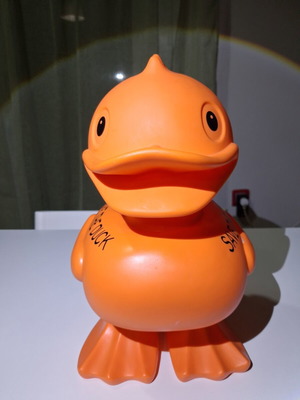 Collectible figure Save The Duck duck orange, like new