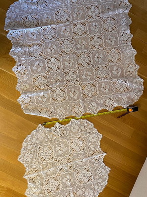 Table linens like new, set of two doilies, large about 50cm