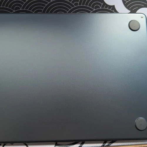 MacBook Air M2 2022 256GB like new with 96% battery health