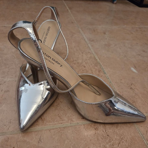 Ashton Aubry silver metallic slingback pumps