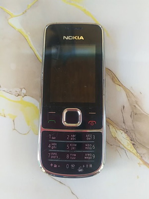 Nokia 2700C-2 mobile phone without battery