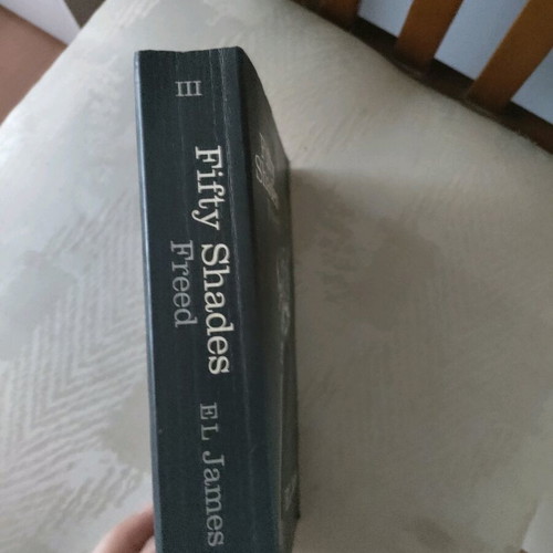 Fifty Shades Freed like new, English book