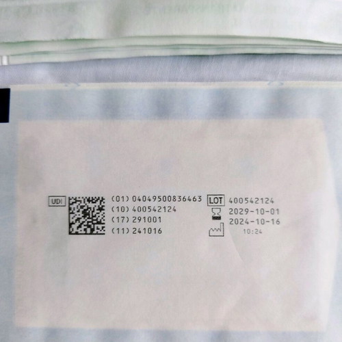Wound dressing set 12 pieces, 7 waterproof and 5 sterile