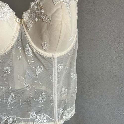 Vintage Luna cream corset new