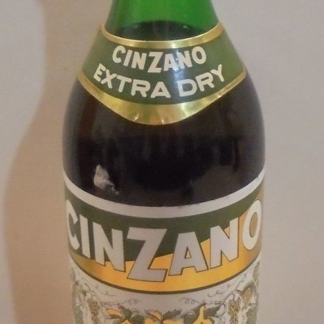 Cinzano Vermouth old sealed drink