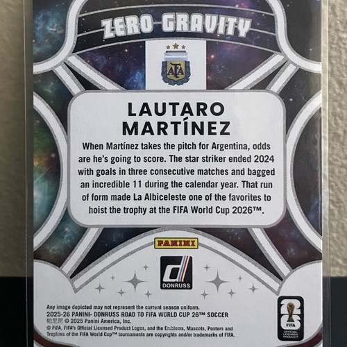 2025-26 Panini Donruss Road to World Cup Bronze Insert Zero Gravity Lautaro Martinez #17 card like new