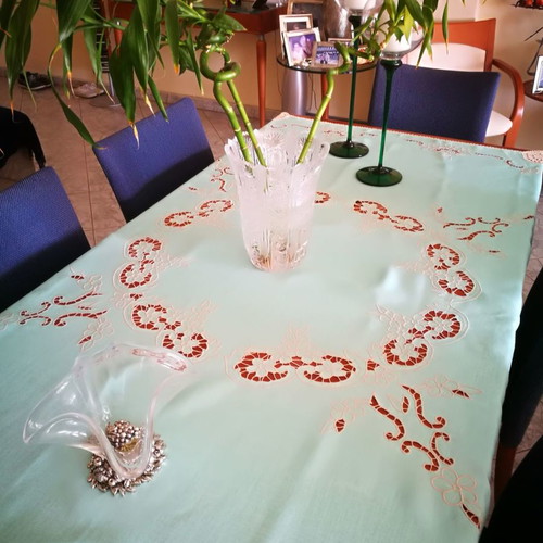 Vintage linen cutwork tablecloth handmade new veraman with knitted motifs