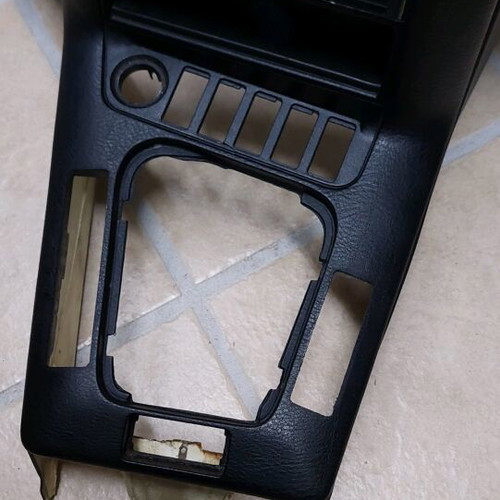 BMW E36 coupe/cabrio front console used in very good condition