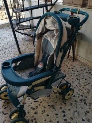 Stroller used with marker stains
