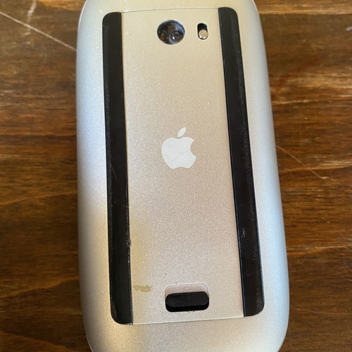 Apple Magic Mouse 1st gen