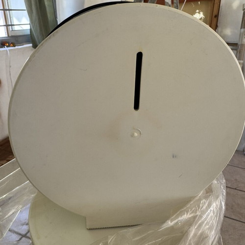 Toilet Paper Holder new, professional use