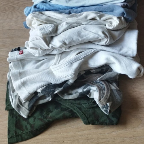 Men's T-shirts pack of 10 size S used, cotton, brands Zara H&M XYDE Roly
