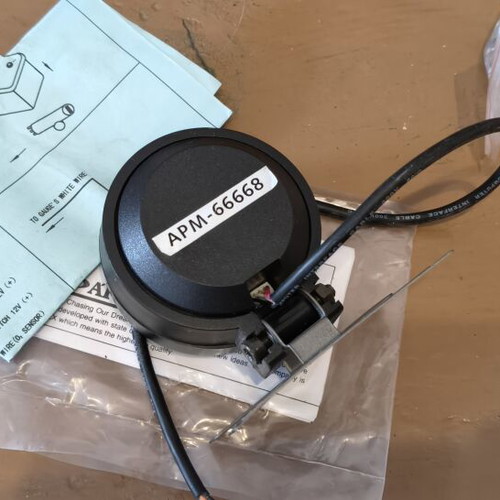 Car Temperature Gauge new with base and sensor
