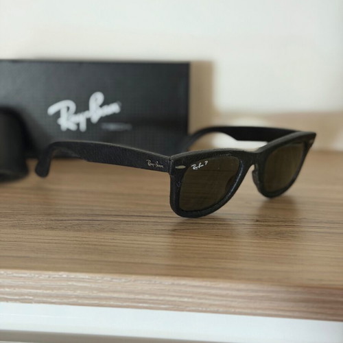 Ray Ban Wayfarer sunglasses used, special leather version, polarized lenses