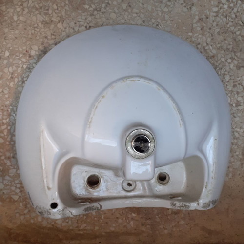 Ideal Standard sink with grid used