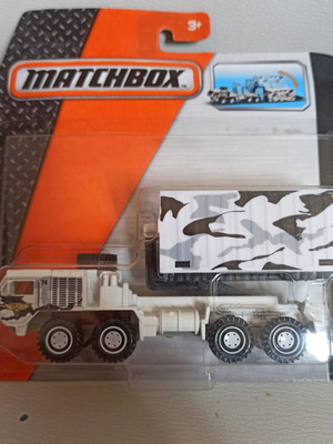 Matchbox Oshkosh Tow Truck HEMTT A4 RW019 Winter Camo new sealed