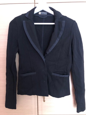 Julia Bergovich black jacket new, size S