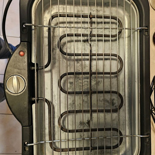 Rohnson electric grill used