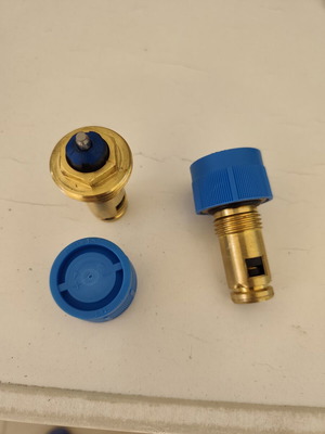 Thermostatic radiator valves from Buderus bodies