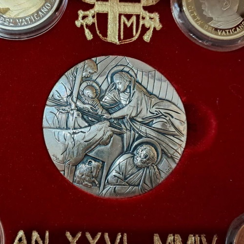 Vatican 2004 Official Euro Proof Set with Silver Medal, new
