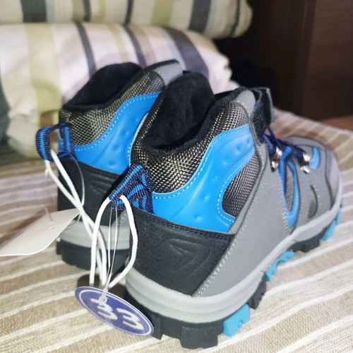 LCW STEPS boys' trekking shoes size 33 new