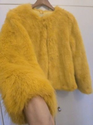 Bershka fur coat like new, yellow, size S