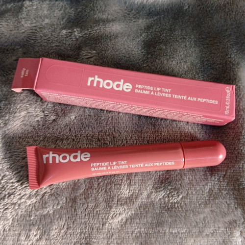 Rhode Peptide Lip Tint salty tan, new