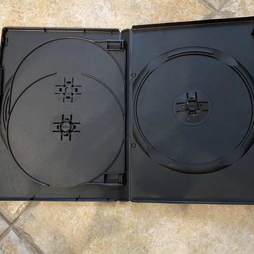 DVD cases 4-disc, pack of 25, like new, black