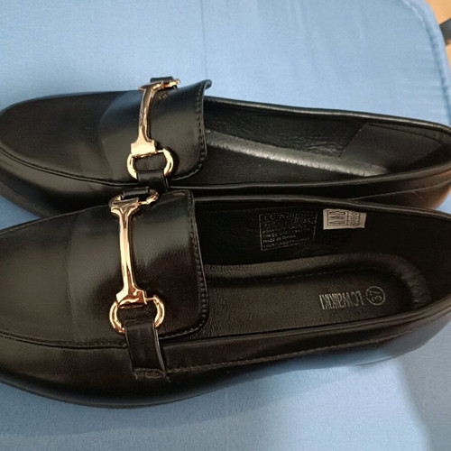 LC Waikiki women's moccasins like new, black, size 37