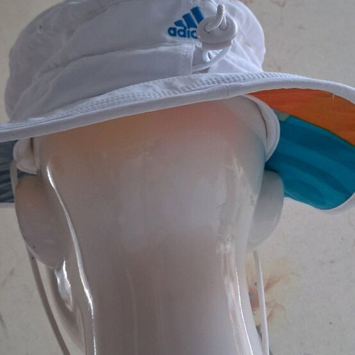Adidas sun hat collectible like new Athens 2004