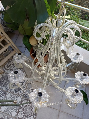 Chandelier 8 lights with crystals used