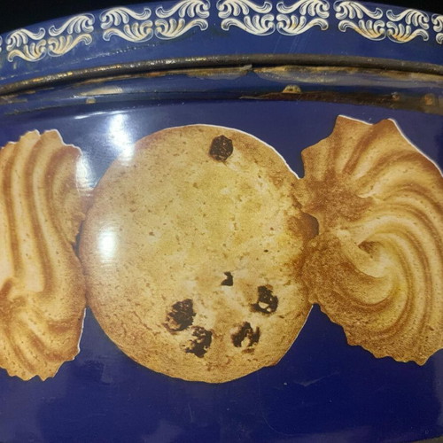 Vintage Papadopoulou cookie tin used