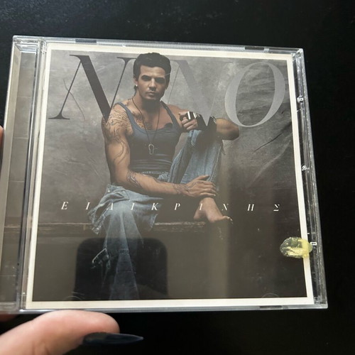 NINO CD Eilikrinis like new