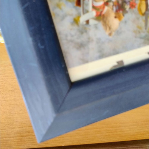 Photo frame used, fits photos up to 17x12 cm
