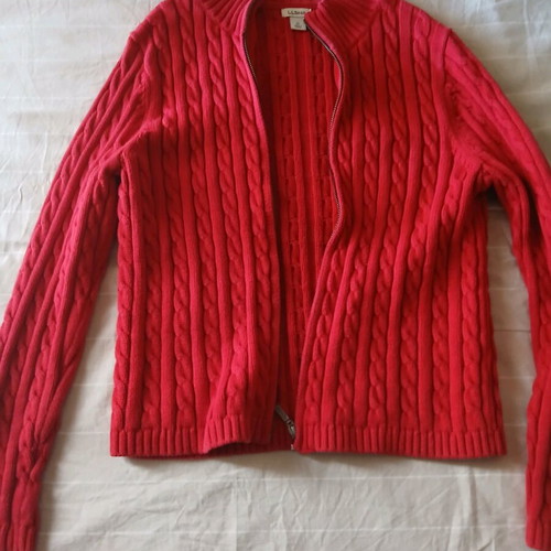 Red cardigan size M like new