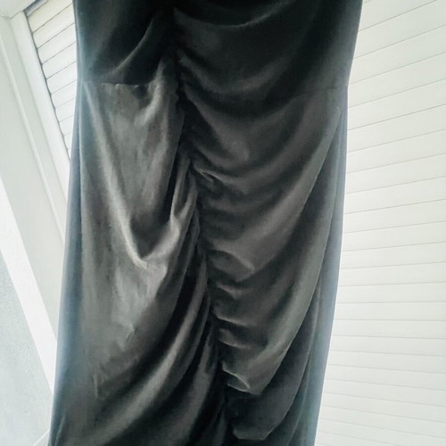 Trendyol Black Midi Dress new, size 42