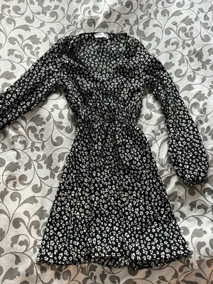 Bershka dress like new, fitted bust, size XS/Small