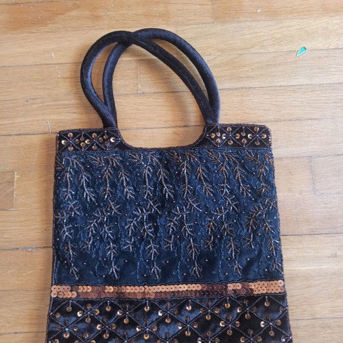 Vintage embroidered handbag with sequins new