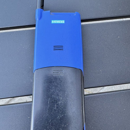 Siemens C11 vintage mobile phone used, blue