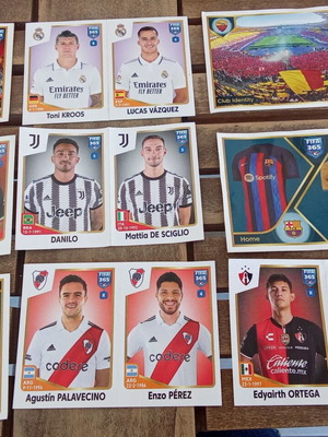Panini FIFA 365 football sticker pack, 15 pieces
