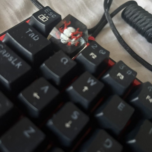 Redragon Mechanical Gaming Keyboard TKL with Custom Coil Cable like new