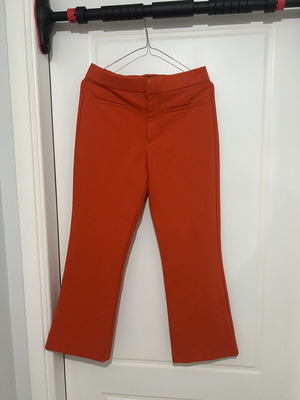 Zara pants like new, coral color, size M
