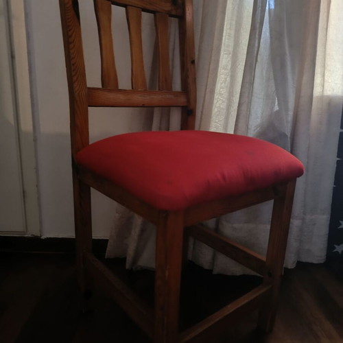 Chair made of Swedish wood used, cushion available in turquoise