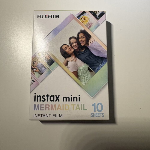 Fujifilm Instax Mini 11 instant camera with 1 film pack (10 shots)
