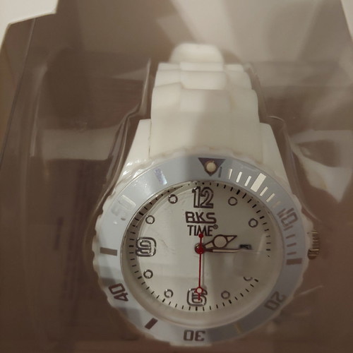 BKS TIME wristwatch white new unisex