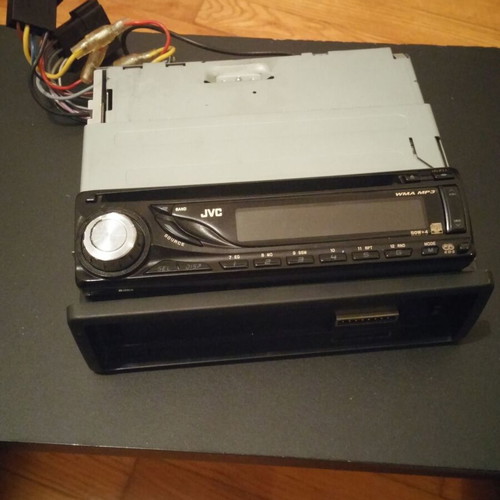 JVC KD-G322 car radio cassette player like new